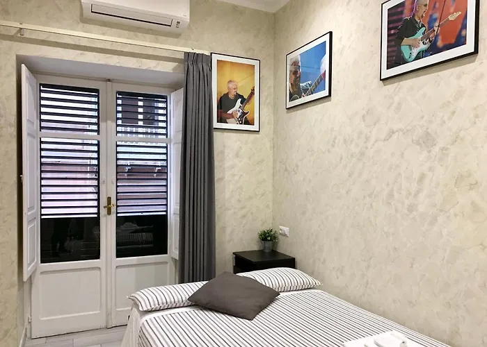 Hotel Bed No Breakfast Ak Napoli